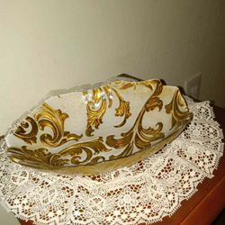 VINTAGE ARDA GLASSWARE GOLD LEAF PAINTED FILIGREE ACCENT TABLE DECORATIVE BOWL CENTERPIECE DECOR DISH