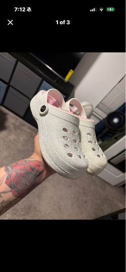 Lil girls crocs