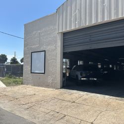 Body Shop With Spray Booth