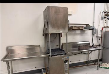 Commercial dish washer