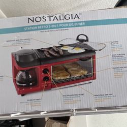 Nostalgia 3-in-1 Breakfast Station