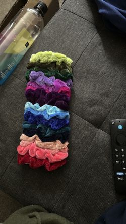 20 Scrunchies for women