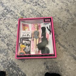 Vintage Barbie Toy Set