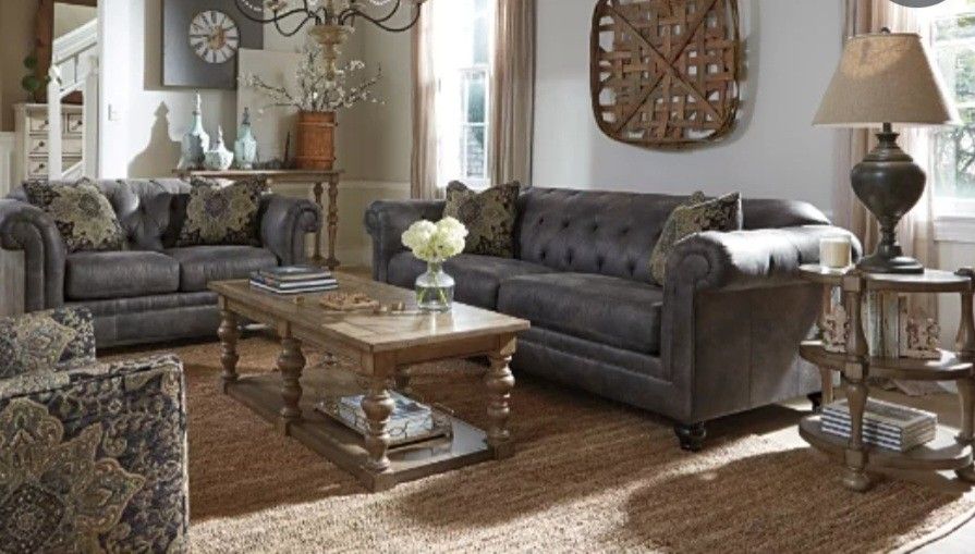 Hartigan Couch And Loveseat