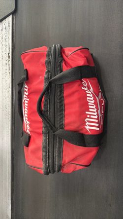 Milwaukee M18 Fuel 1” High Torque Impact Wrench with one key brand new