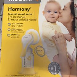 Medela Harmony Manual Breast Pump 