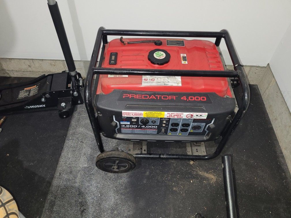 Predator 4000 Generator