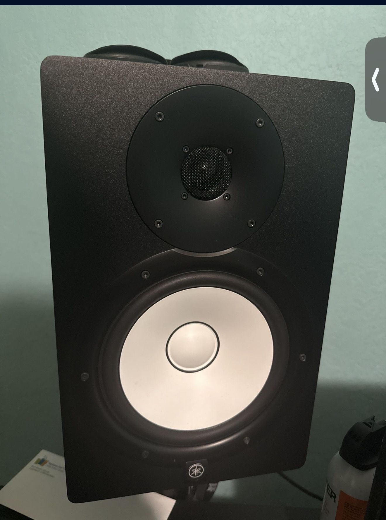Yamaha HS8