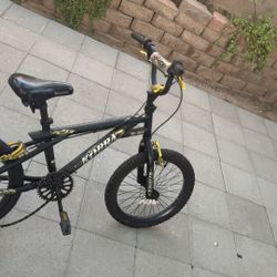 Razor 20” BMX freestyle bike with pegs