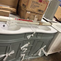 Home Decorators Collection Terryn 61 in. Double Sink Dusk Green Bath Vanity with Engineered White Marble Top (Assembled)