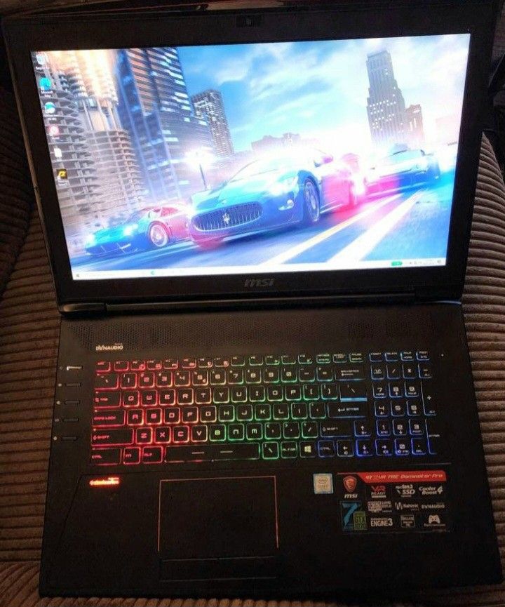 MSI 17.3" Gaming Laptop Intel Core i7 32 GB RAM 1 TB SSD Nvidia GTX 1070 8 GB DDR5 Graphics Windows 11
