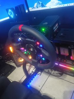 Simagic mini 12nm and gt neo x steering wheel like new have boxes