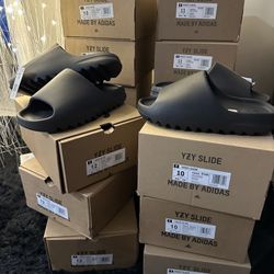 Onyx yeezy slides