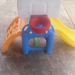 Step2 Game Time Sports Climber, Kids Indoor/Outdoor Playset, Backyard Playground Set, Slide,Climbing