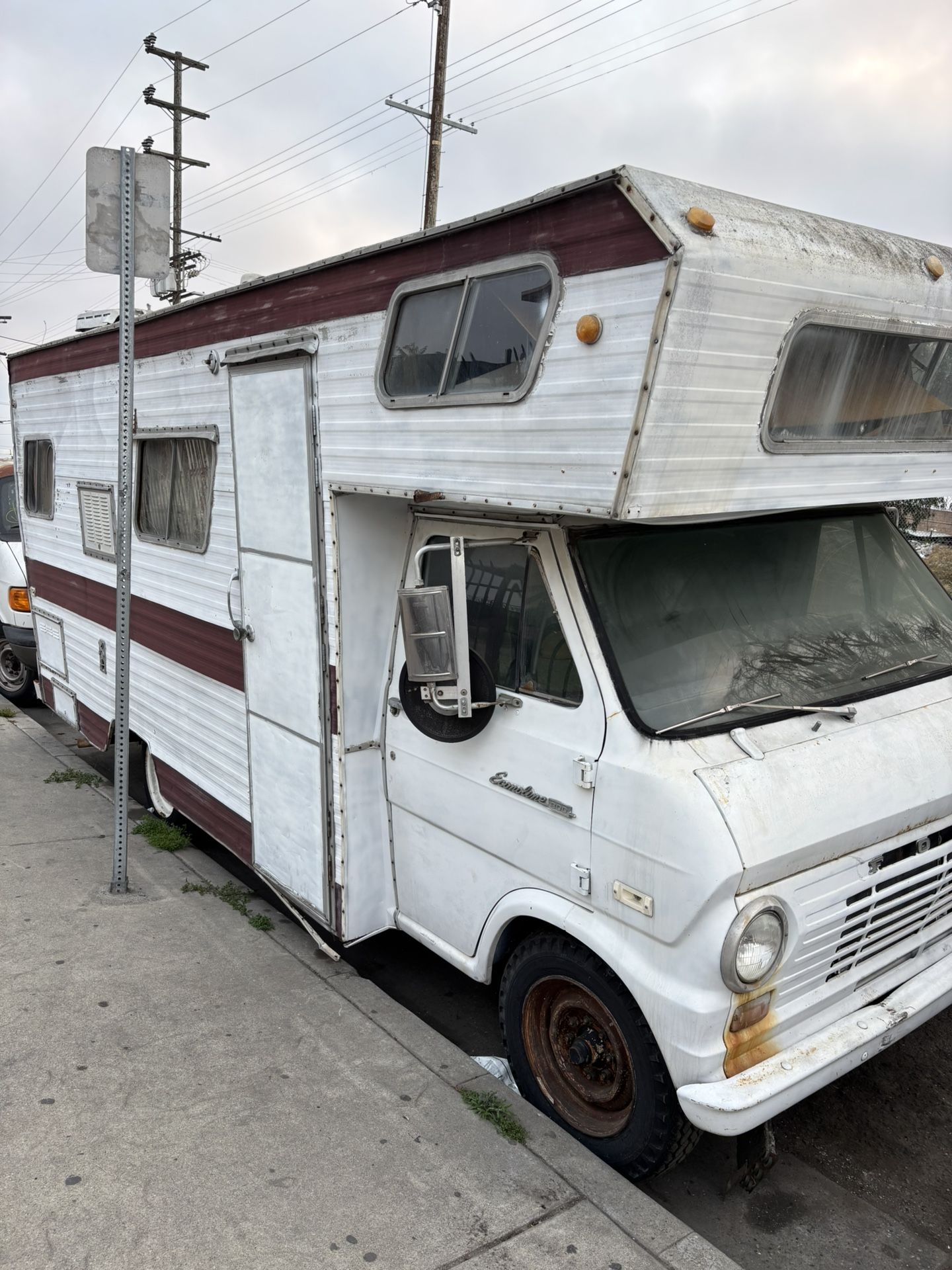 1970 Ford Econoline RV