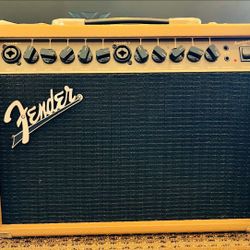 Fender Acoustasonic Guitar Amp, 40 Watts