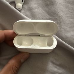 Apple AirPods 2nd Generation 