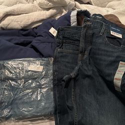 Old Navy Athletic Taper Jeans