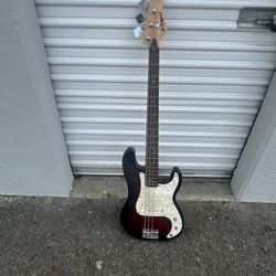 Electric bass guitar