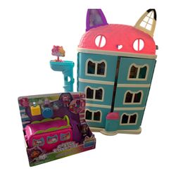 Gabbys dollhouse and party bus