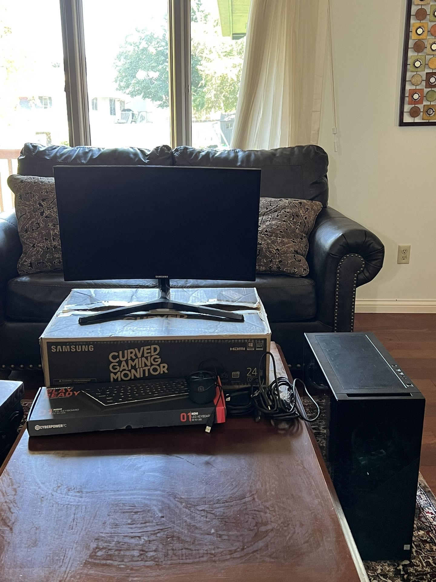 Gaming PC And Gaming Monitor!