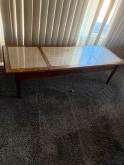 Coffee table set