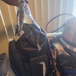 Guess Bag/Backpack
