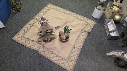 Burlap Christmas And MUCH MUCH MORE!!