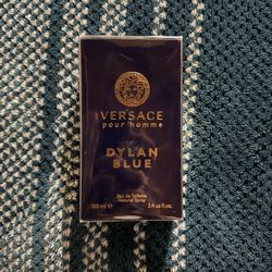 Versace  Dylan Blue Pour Homme Eau de Toilette 3.4 oz/ 100 mL