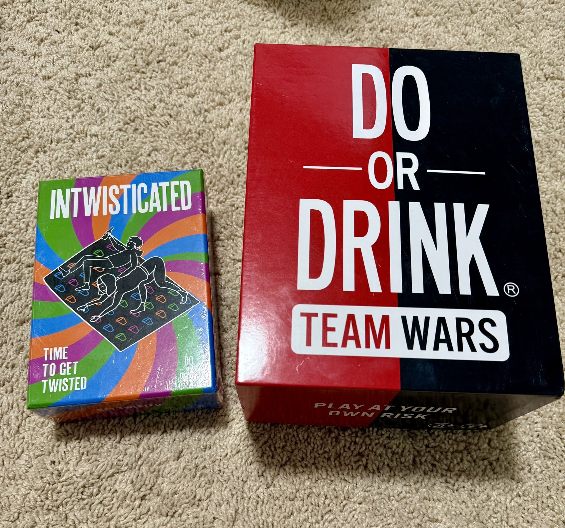 Group hangout card games