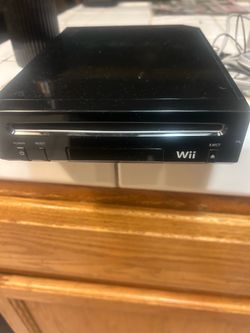 Nintendo Wii consone, antenna and charger only