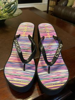 Bebe Flip Flops Large Size (8/8.5)