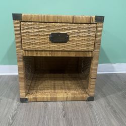 Nightstand/ Pull Out Drawer