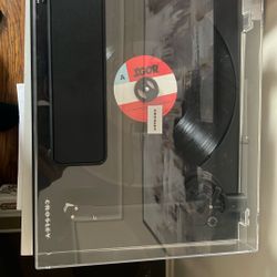 Record Player With Bluetooth Speaker 