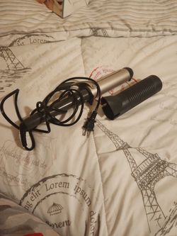 Curling Iron 1 1/2 Inch