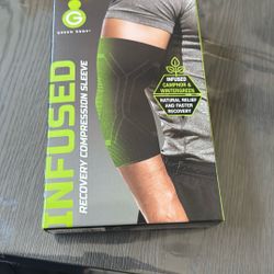 Infuse Recovery Compression Sleeve