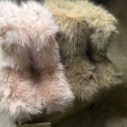 Y2K Fuzzy Boots 