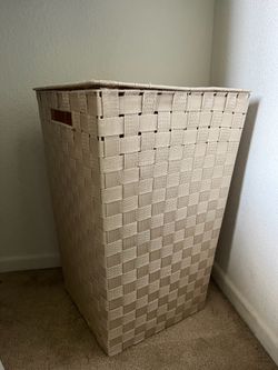 Laundry basket