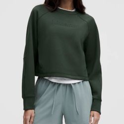 Women’s Lululemon Smooth Spacer Cropped Sweqter
