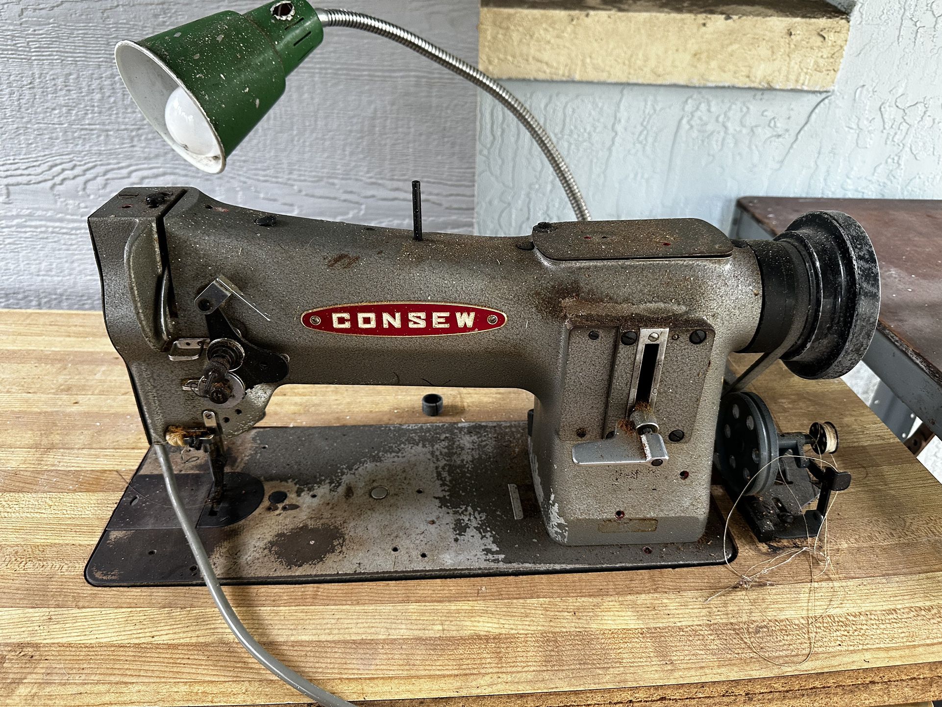 Consew Industrial sewing Machine 