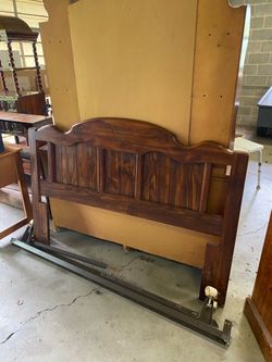 Queen size bedroom suite