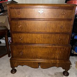 Extremely Rare Antique Dresser No. 45 (West Michigan Furniture Company) 