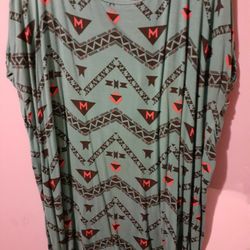 Small Lularoe Top