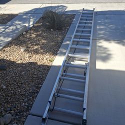 28 foot werner ladder