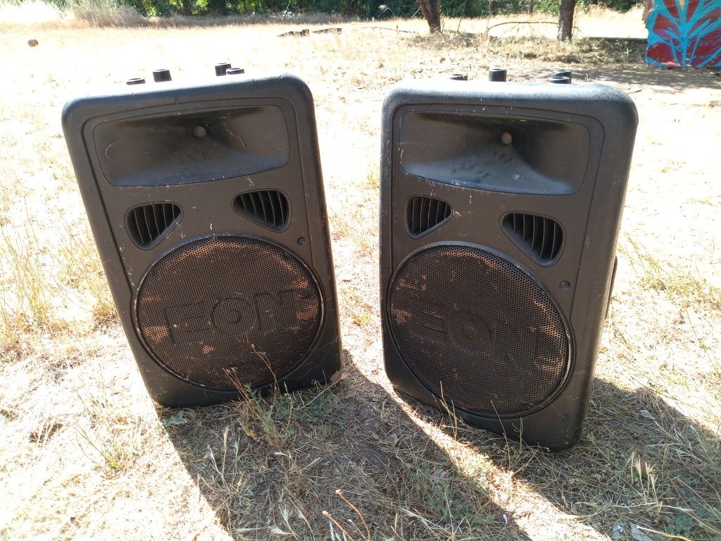JBL Eon 15 G2 Powered Speakers