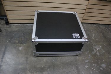 Road Ready Heavy Duty DJ Equipment/Mixer Hard Case 