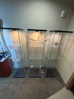 Glass 3 tier shelf display Cases