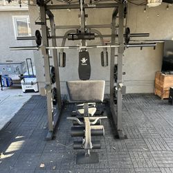 Vesta Fitness Smith Machine 2001 w/Bench Attachment | 230lb Bumpers Weights | 7ft Olympic Bar | Fitness | Gym Equipment | FREE DELIVERY🚚  