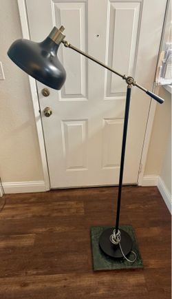 Floor lamp