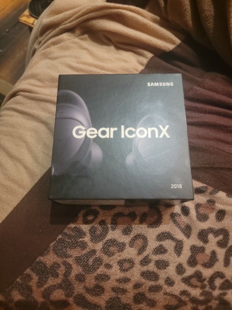 Gear Icon X Samsung Earbuds